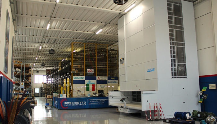 Magazzino verticale